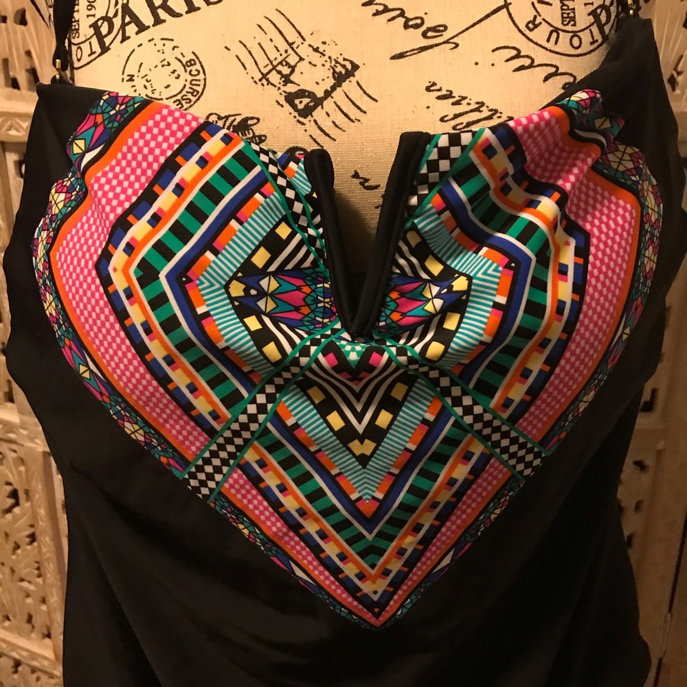 New Jessica Simpson Swimsuit